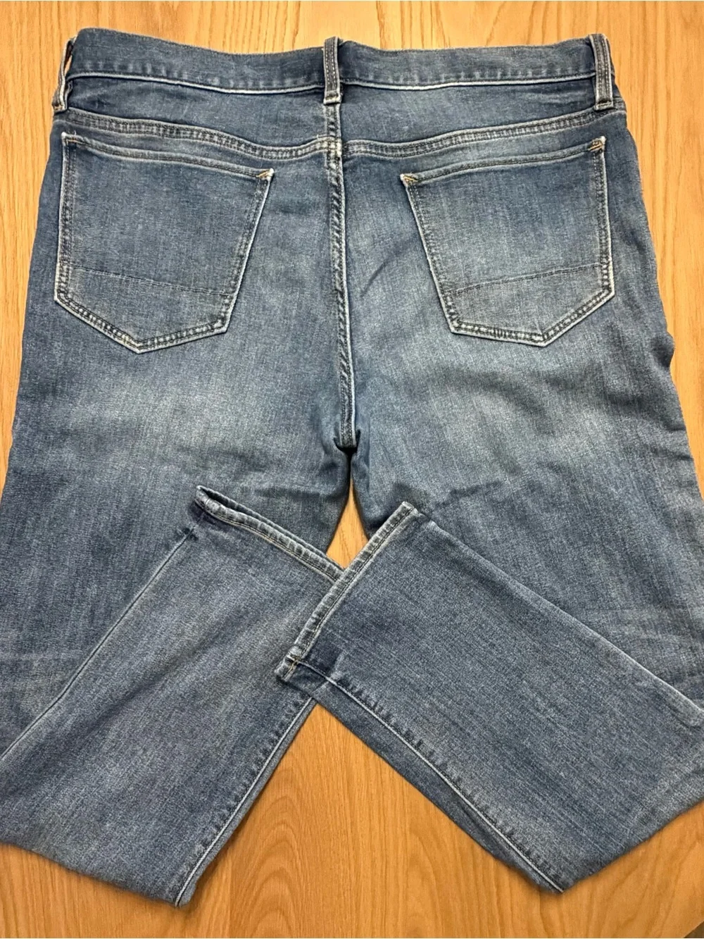Men's banana republic travelers Blue Denim Jeans